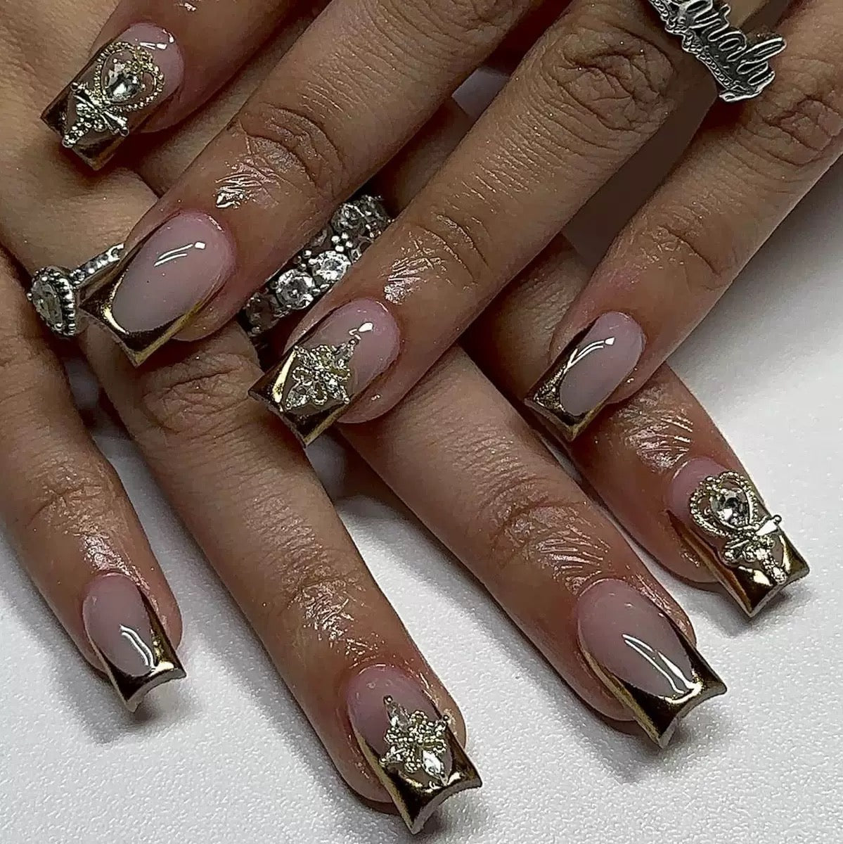 Minimalist French Gold Press-On Nails with Heart and Rhinestone Accents, Short Square Nail Tips