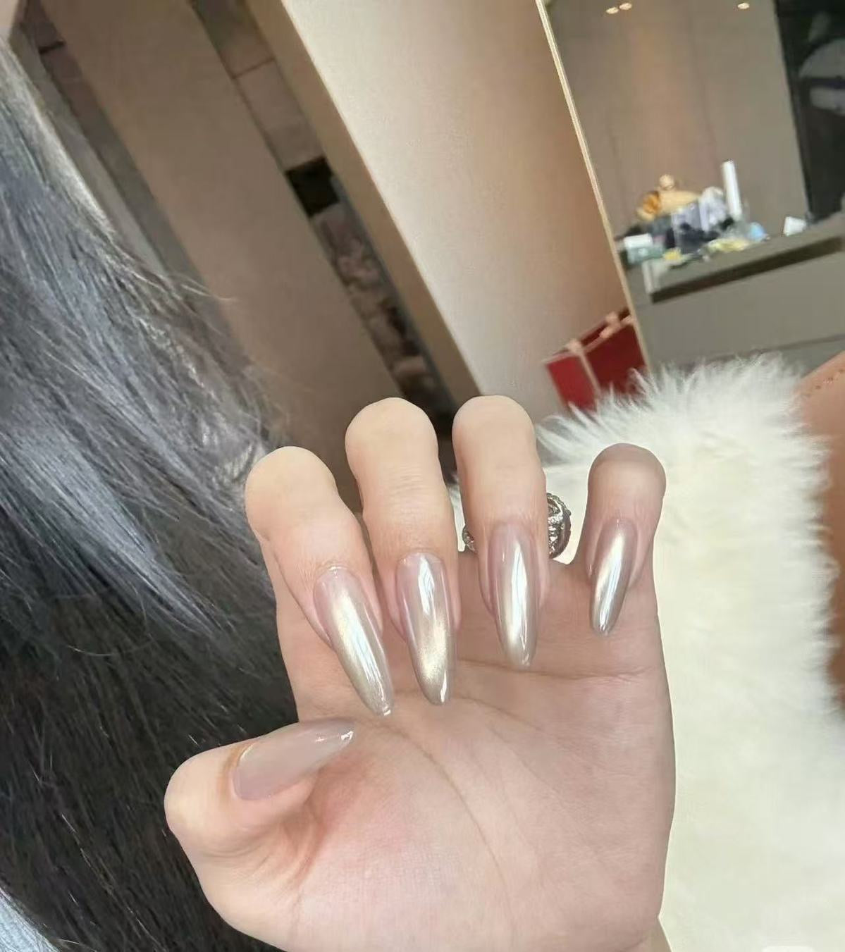 Pure Color Aurora Ultra-Stunning Press-On Nails