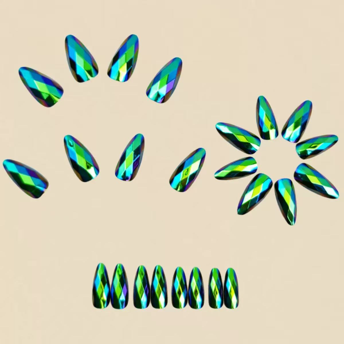 Green-Tone 3D Multi-Faceted Diamond Electroplated Metallic Glossy Round Almond Press-On Nails