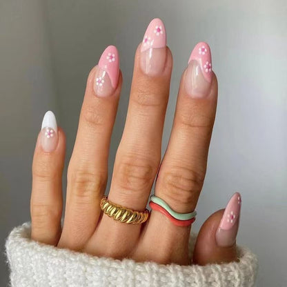 French Pink-Edged Small Flower Ready-Made Nail Tips Press-On Nails
