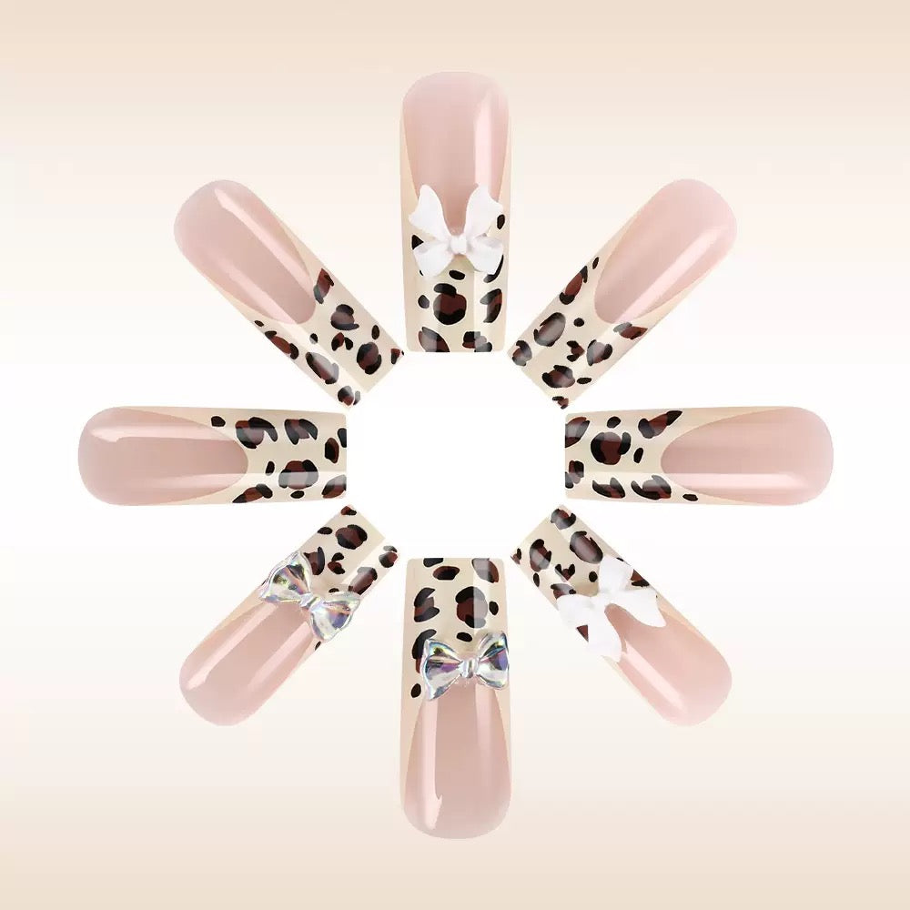 Sweet & Cool French Leopard Print 3D Bow Detachable Press-On Nails