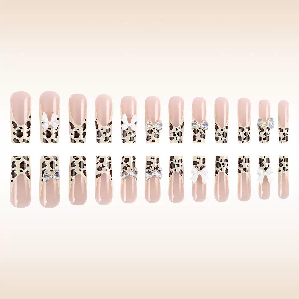 Sweet & Cool French Leopard Print 3D Bow Detachable Press-On Nails