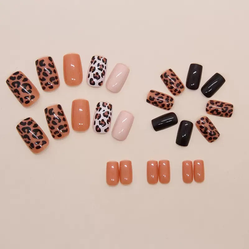 Mid-Length European Square Leopard Print Color-Block Detachable Press-On Nails