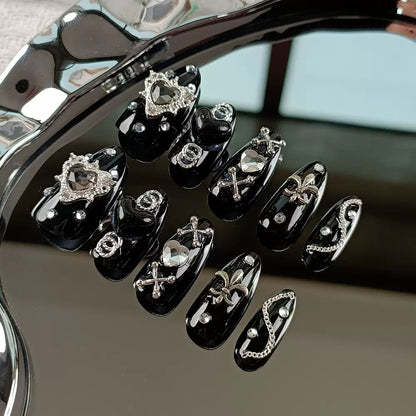Dark Glam Hot Girl Heart Chain Rhinestone Press-On Nails