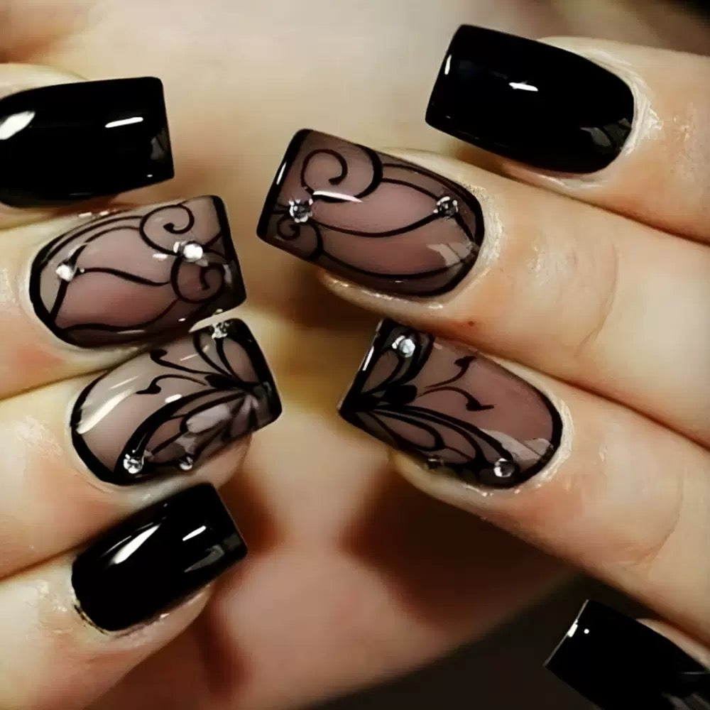 Dark Goth Babe Black Vine Ready-to-Wear Press-On Nail