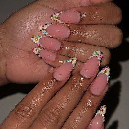 Edgy Girl Rhinestone Almond-Shaped Press-On Nails (Ready-Made)