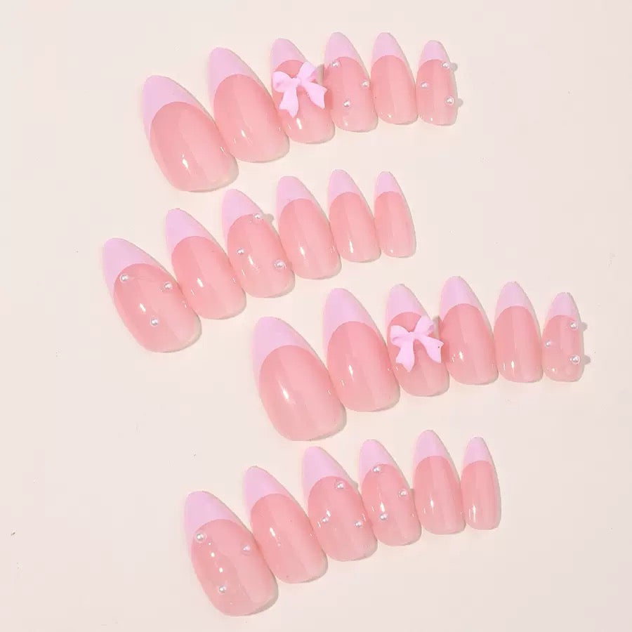 Valentine’s Day Pink Pearl Bow Removable Press-On Nails