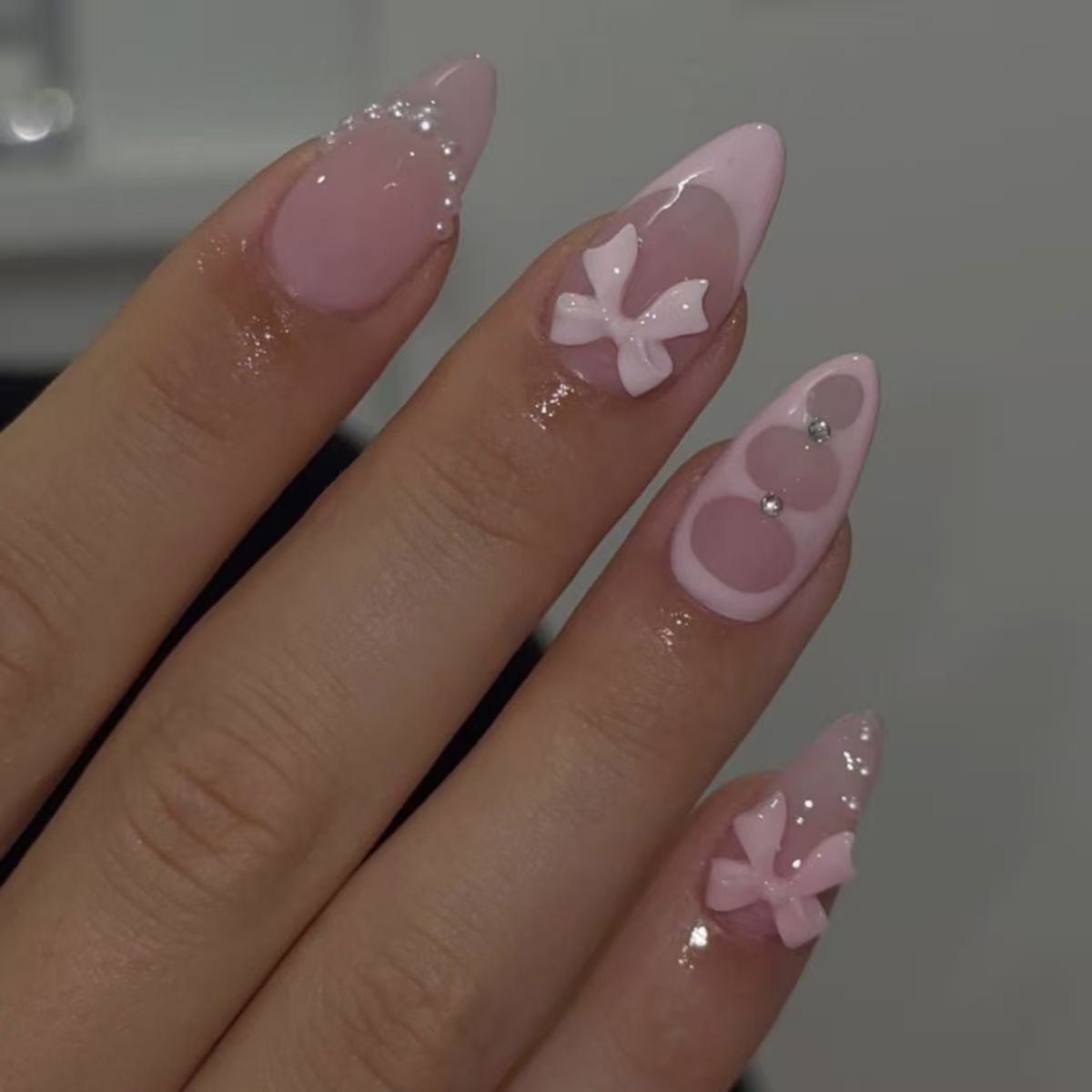 Valentine’s Day Sweet Pink French Bow Pearl Rhinestone Short Almond Press-On Nails