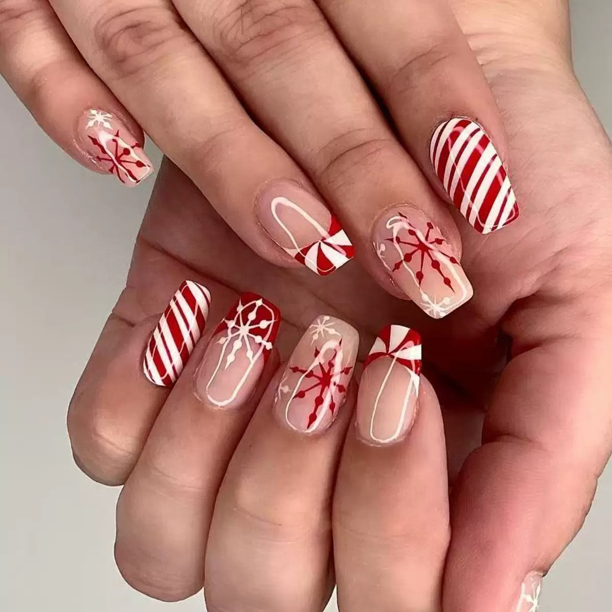 Christmas Medium Square Red & White Color-Block Press-On Nails with Snowflakes and Candy Design