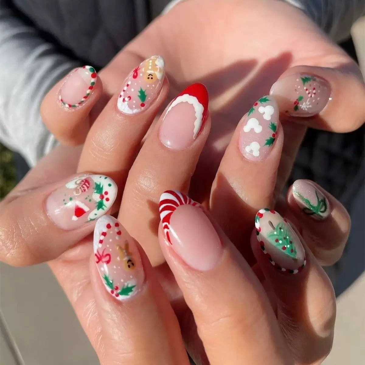 Christmas Christmas Tree, Santa Hat, Bow, and Candy Almond Press-On Nails