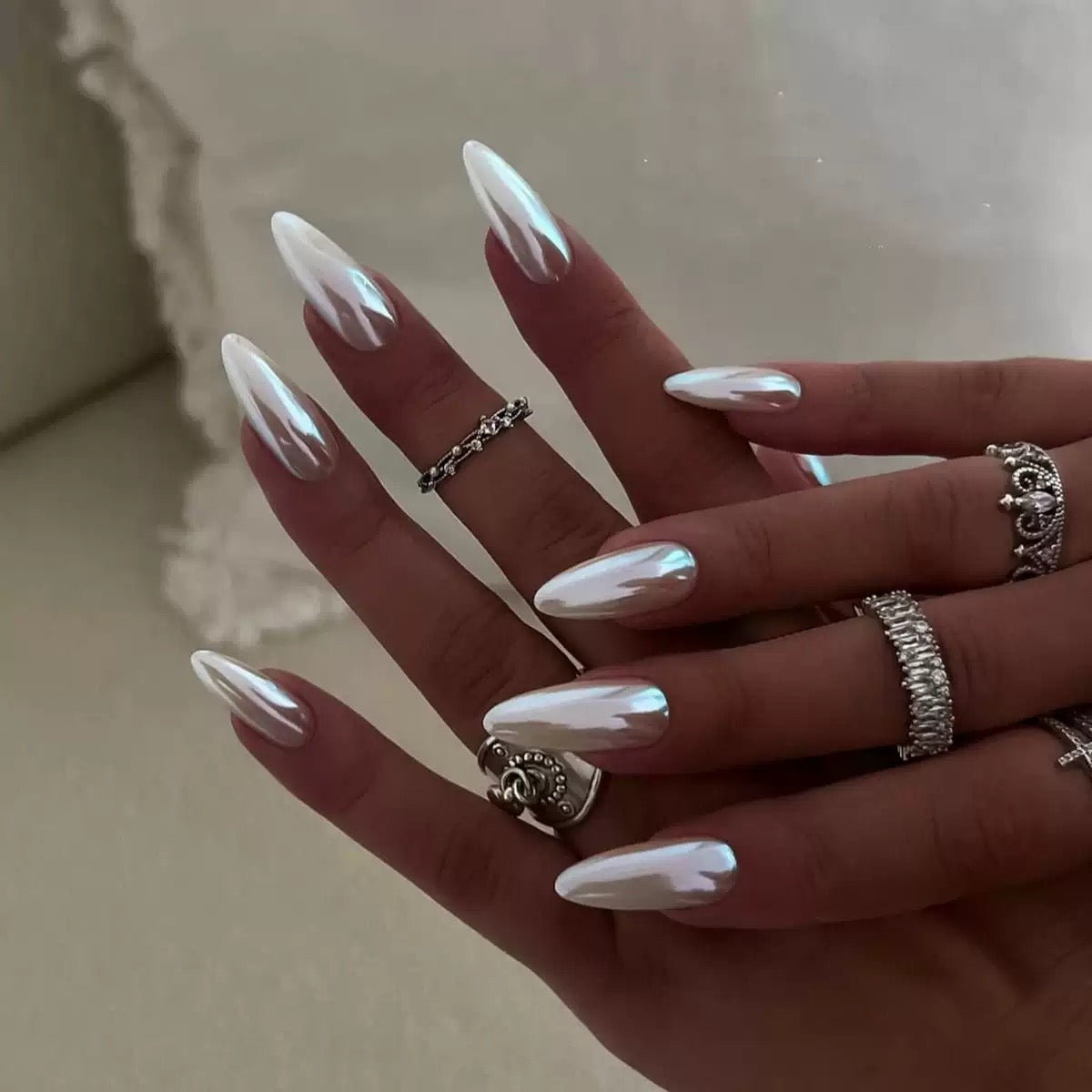 Simple Solid Color Medium-Length Almond Press-On Nails
