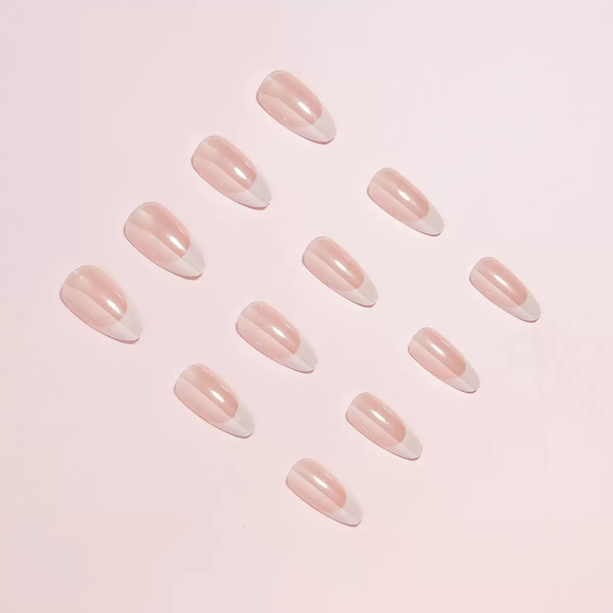 Chic Minimalist Aurora French Soft Sweet Round Almond Detachable Press-On Nails | Elegant & Sweet Style
