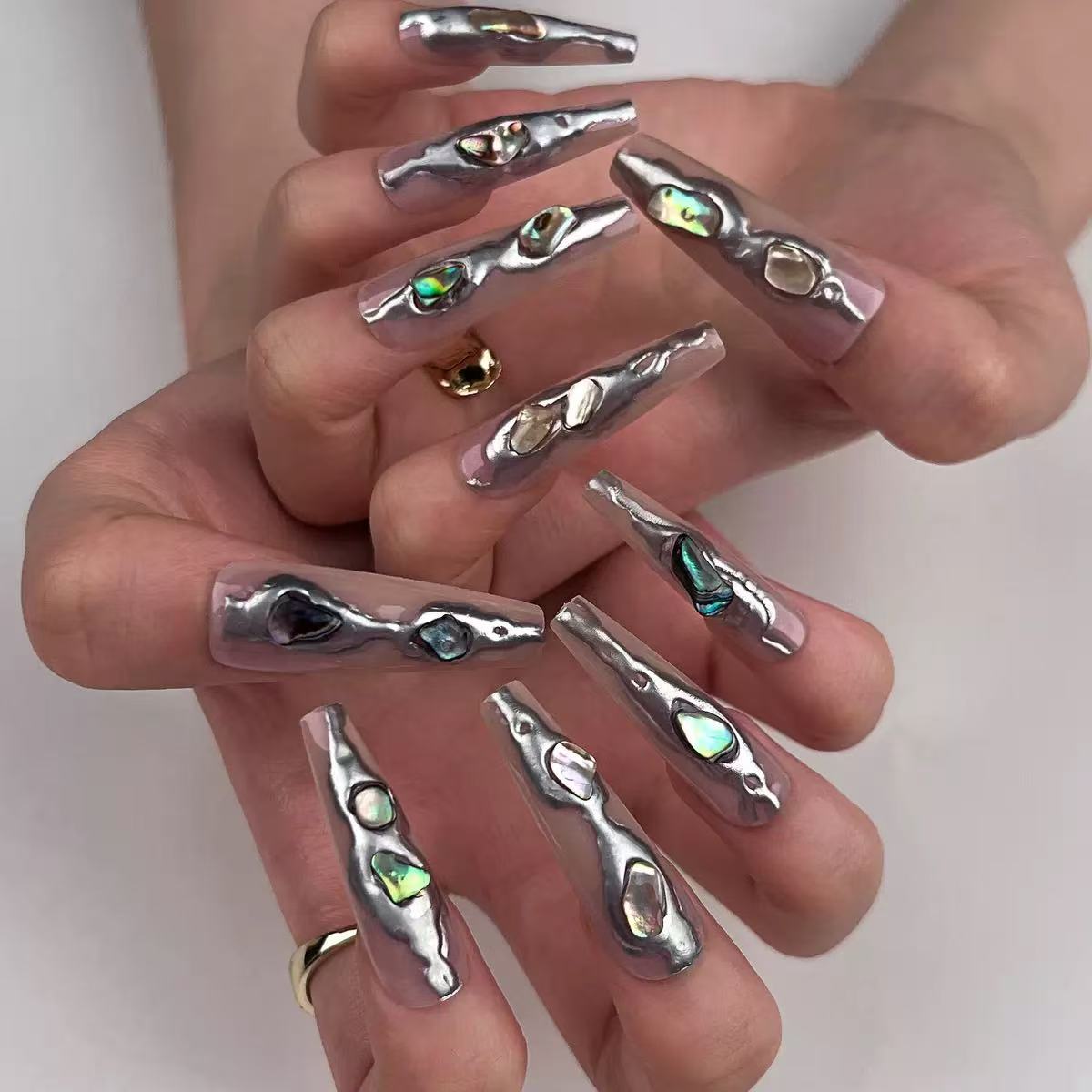 3D Mirror Chrome Powder Gemstone Ultra-Sparkle Press-On Nails