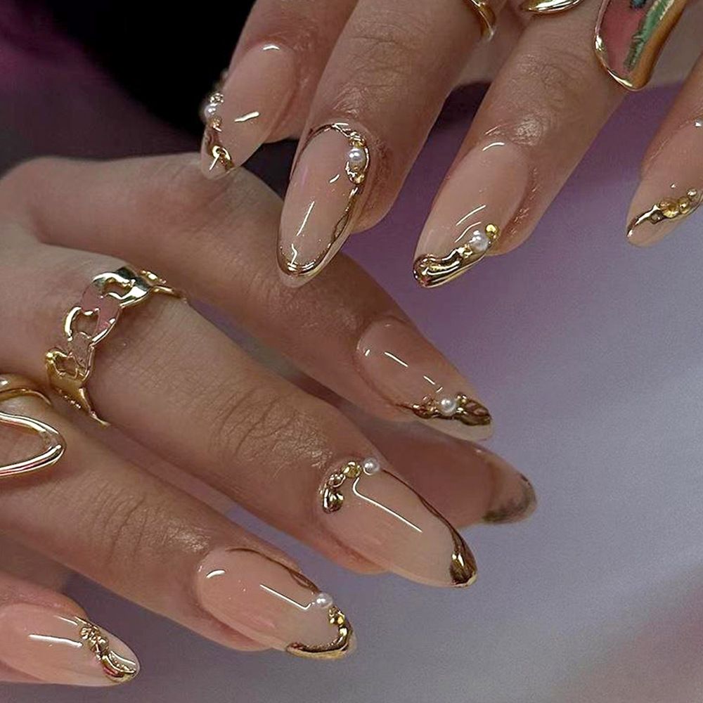 3D Gold-Plated Pearl & Sparkling Diamond Almond Press-On Nails