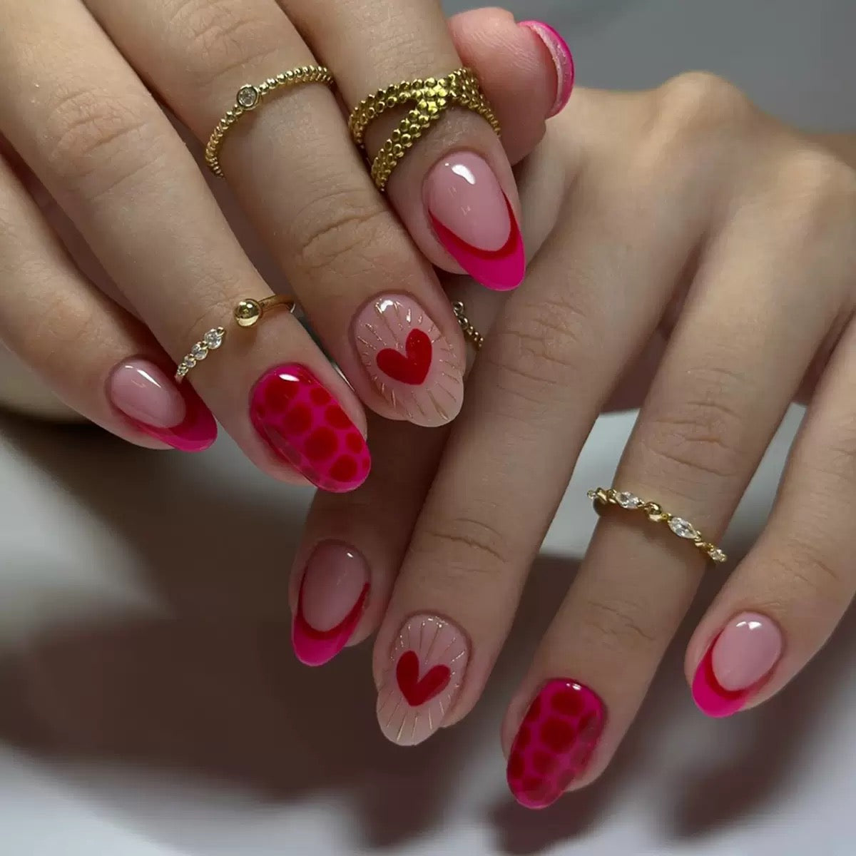Valentine’s Day Heart, Rose Red Leopard Print French Short Round Press-On Nails