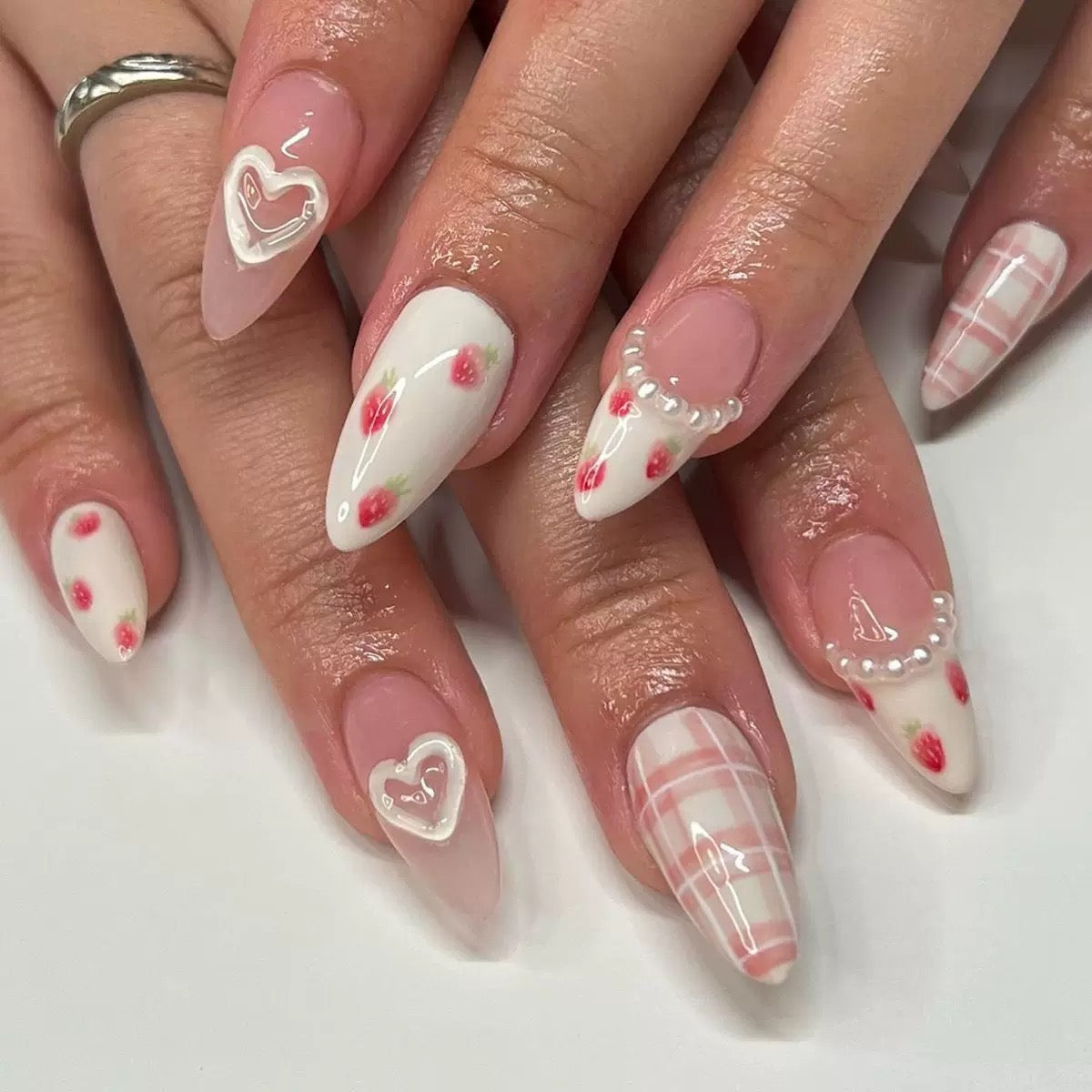 Valentine’s Day Pastel Pink Almond-Shaped 3D Heart, Strawberry & Plaid Gentle Sweet Press-On Nails